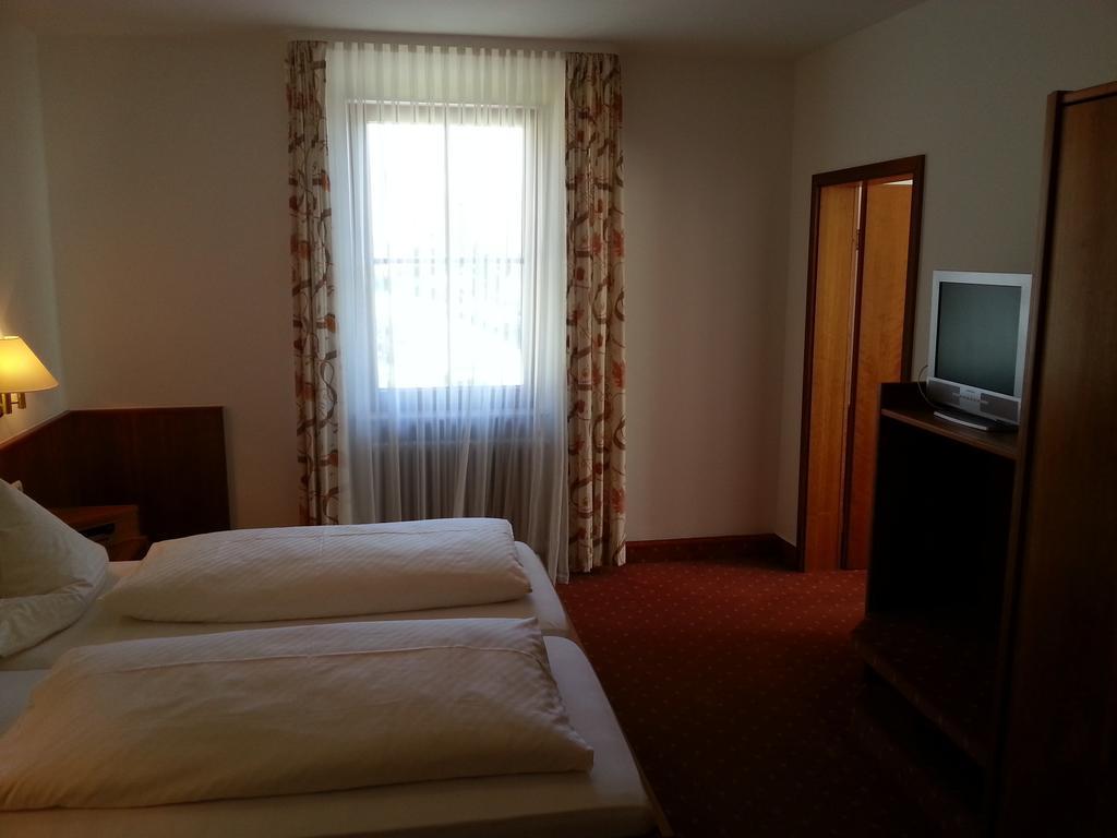 Hotel Seewirt 农嫩霍恩 客房 照片