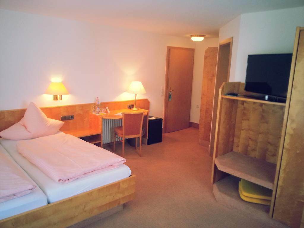 Hotel Seewirt 农嫩霍恩 客房 照片