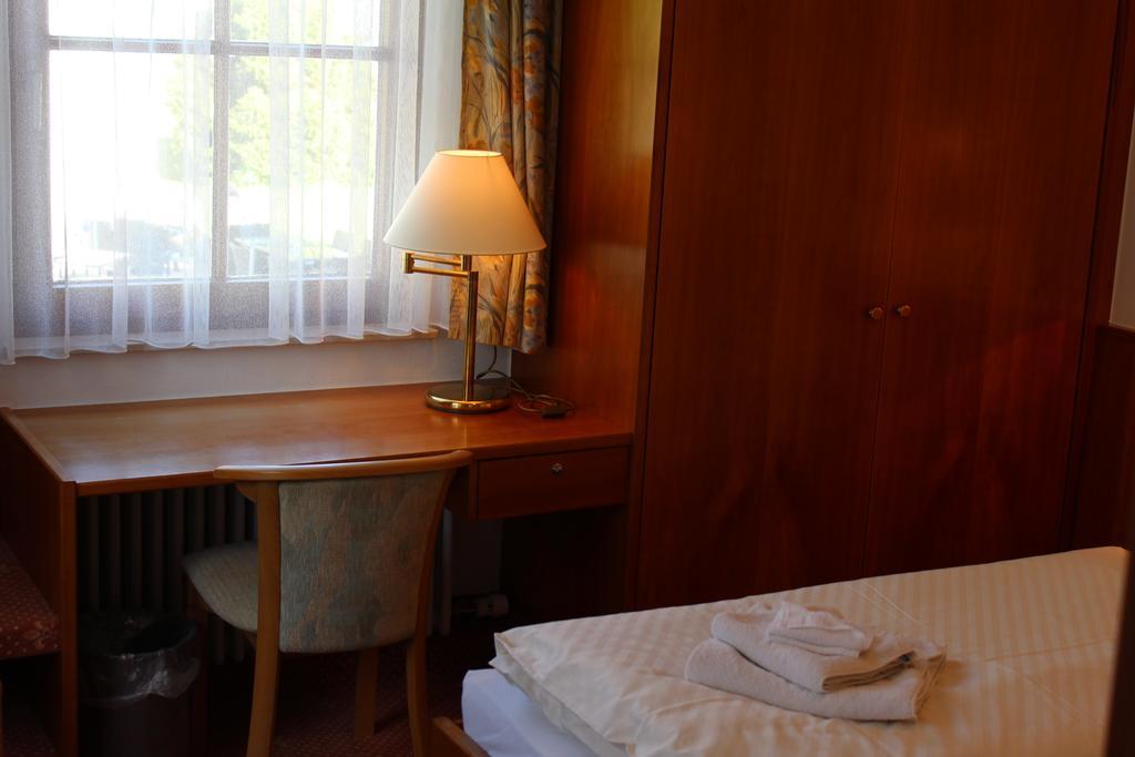 Hotel Seewirt 农嫩霍恩 外观 照片